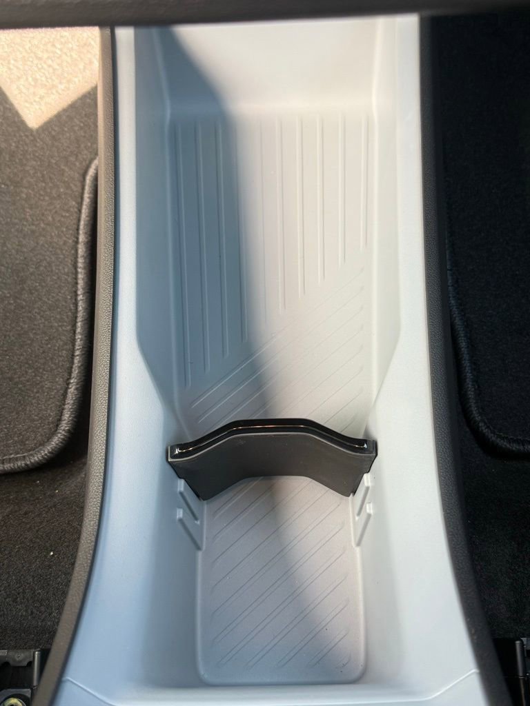 New 2027 Chevrolet Bolt RS FWD image 20