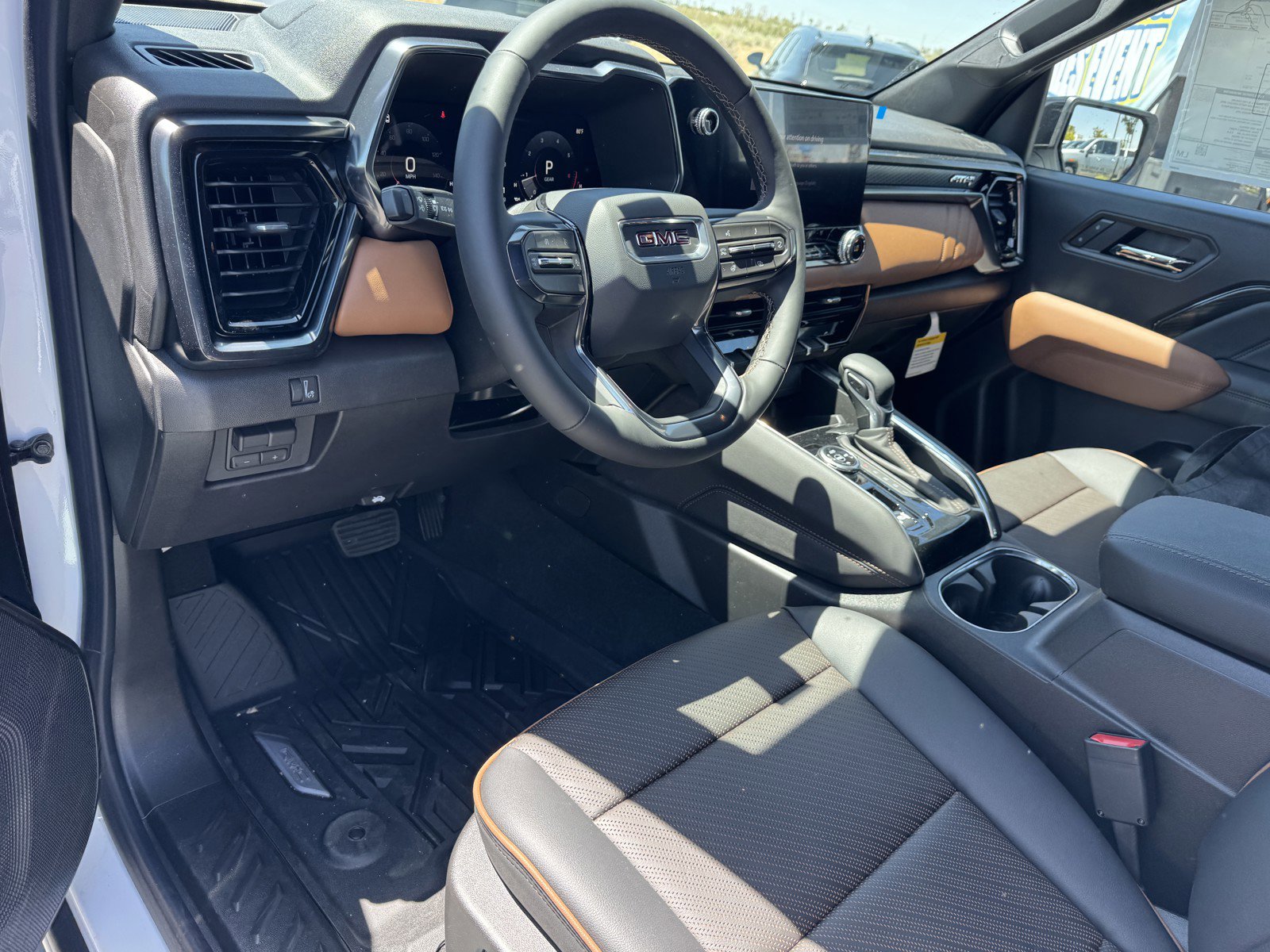 New 2026 GMC Canyon AT4 w/ Technology Plus Package AWD/4WD image 15