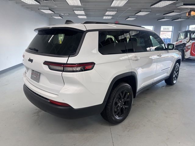 New 2026 Jeep Grand Cherokee L Altitude image 8