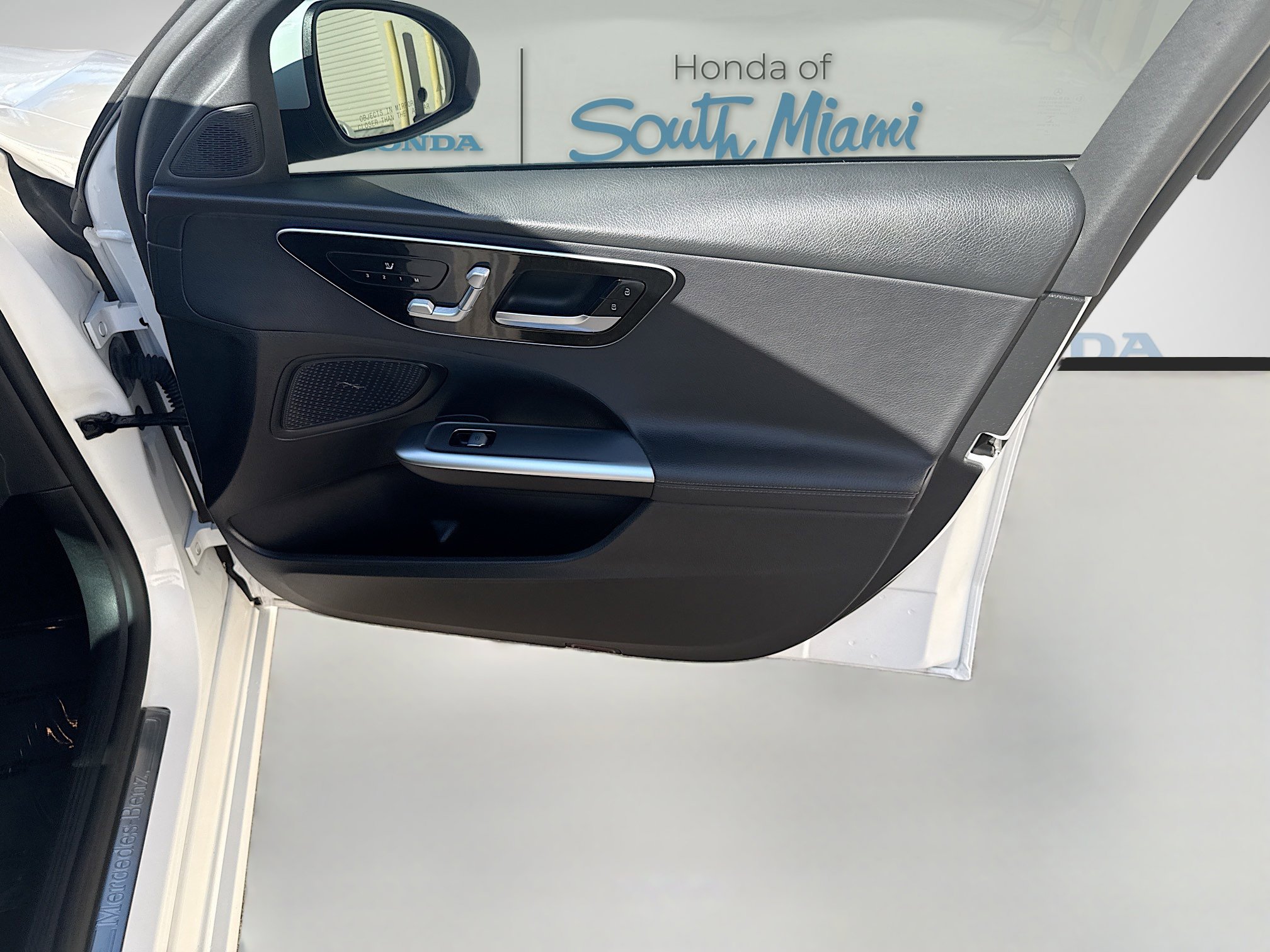 Used 2022 Mercedes-Benz C 300 Sedan image 33