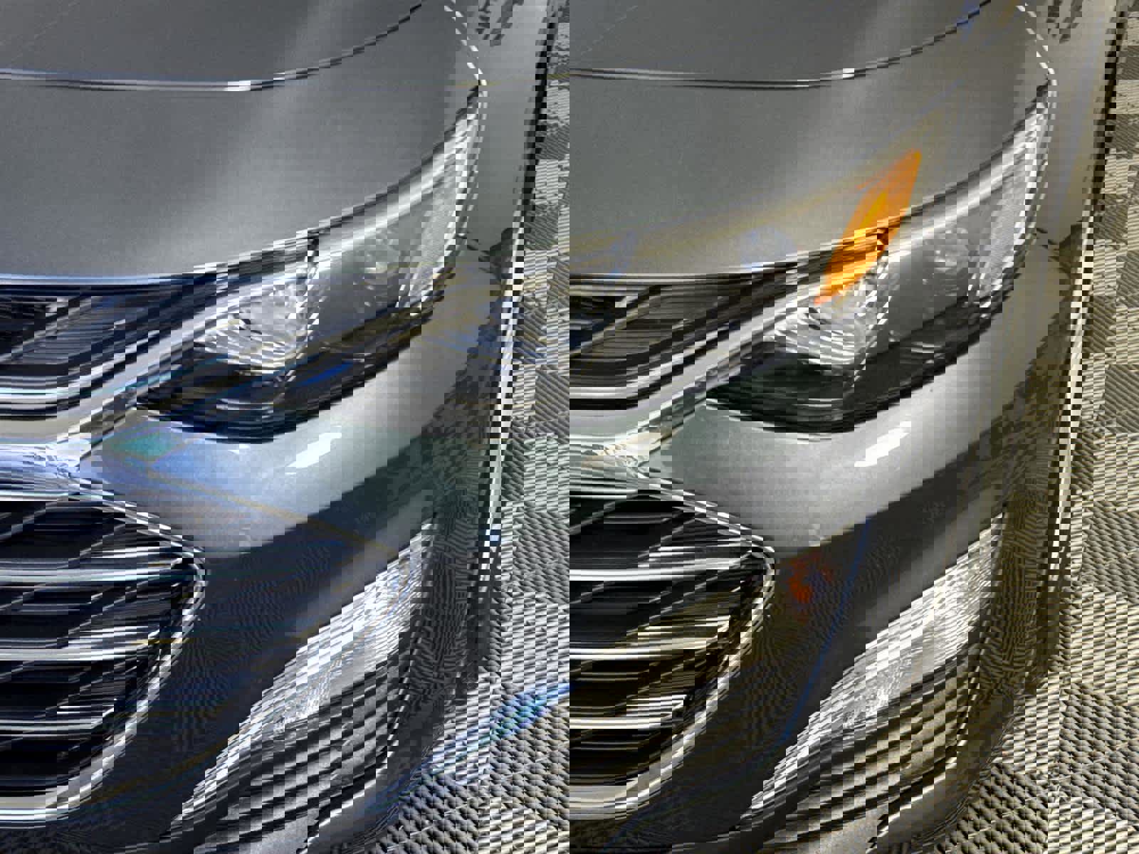 Used 2020 Chevrolet Malibu LS w/ LPO, Convenience Package 1 image 9