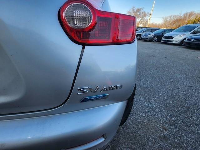 Used 2013 Nissan Juke SV image 23
