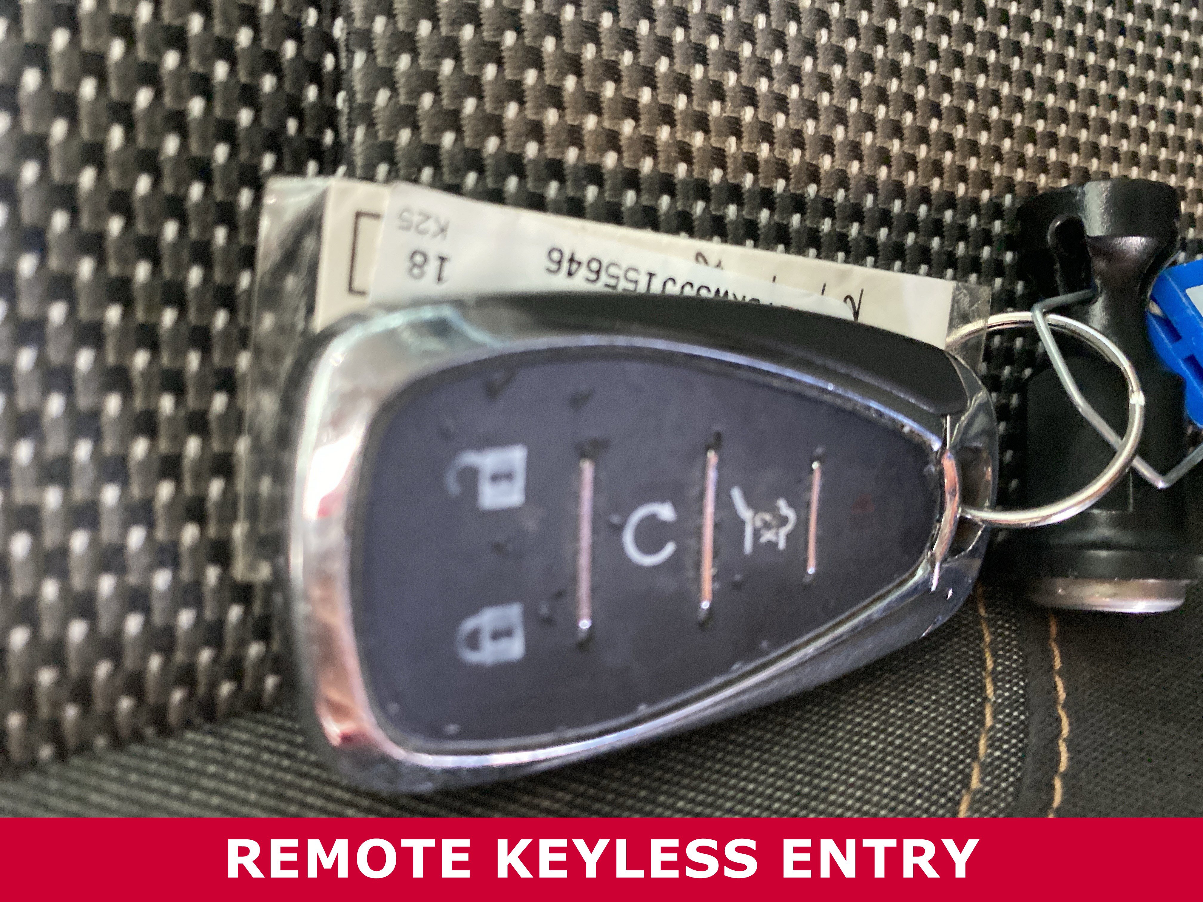 Used 2018 Chevrolet Traverse LT image 33