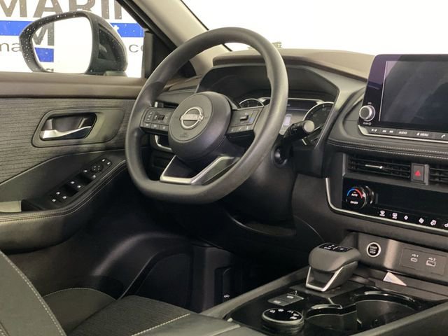 Used 2023 Nissan Rogue SV AWD/4WD image 14