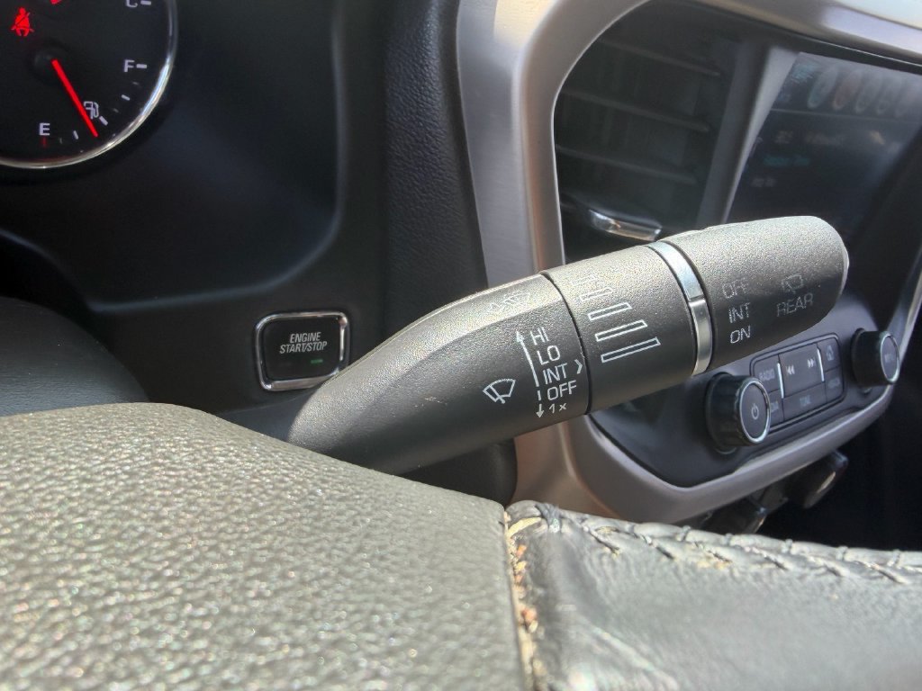 Certified 2018 GMC Acadia Denali w/ Technology Package AWD/4WD image 29