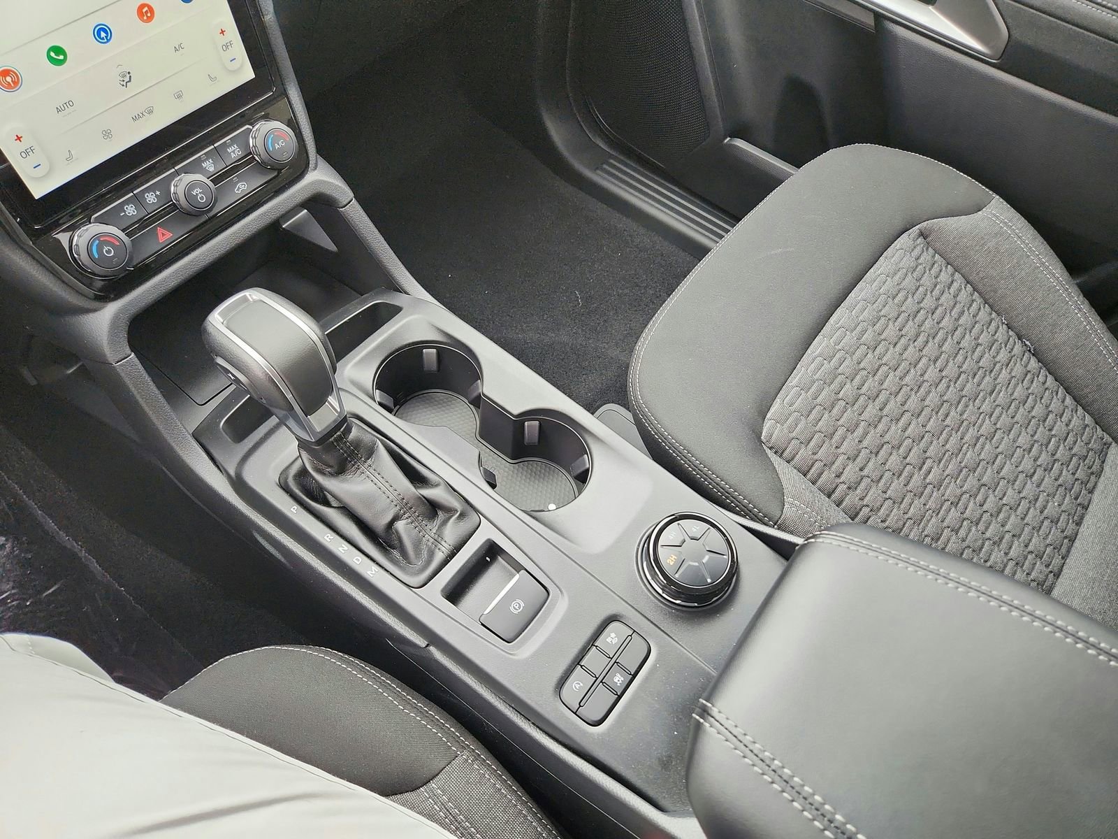 New 2025 Ford Ranger XLT w/ Equipment Group 301A High image 16