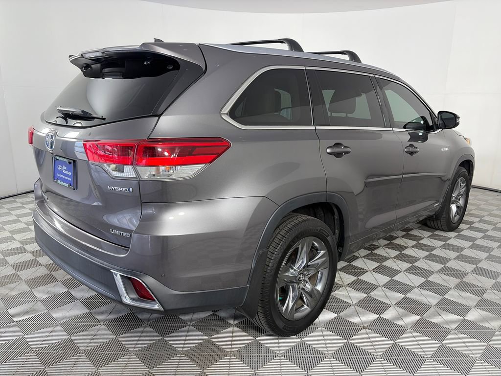 Used 2018 Toyota Highlander Limited Platinum image 7