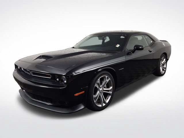 Used 2022 Dodge Challenger R/T RWD image 2