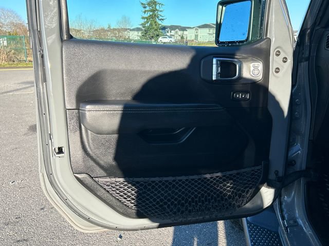 Used 2021 Jeep Wrangler Unlimited Sahara w/ Uconnect 4C Nav & Sound Group image 20