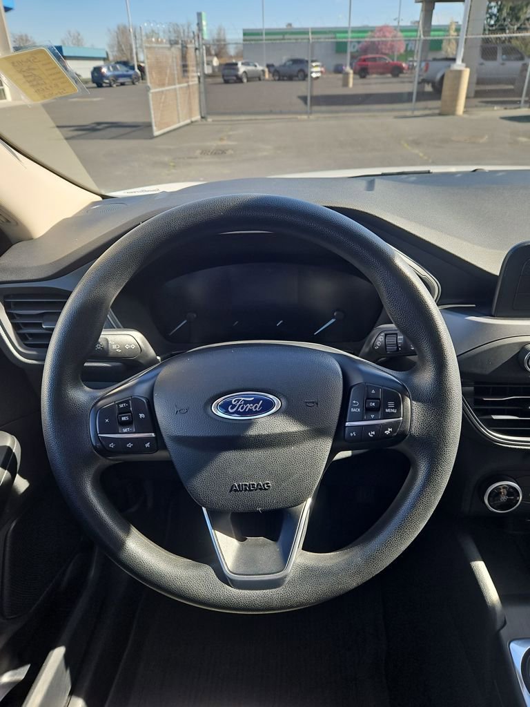 Used 2020 Ford Escape S AWD/4WD image 13