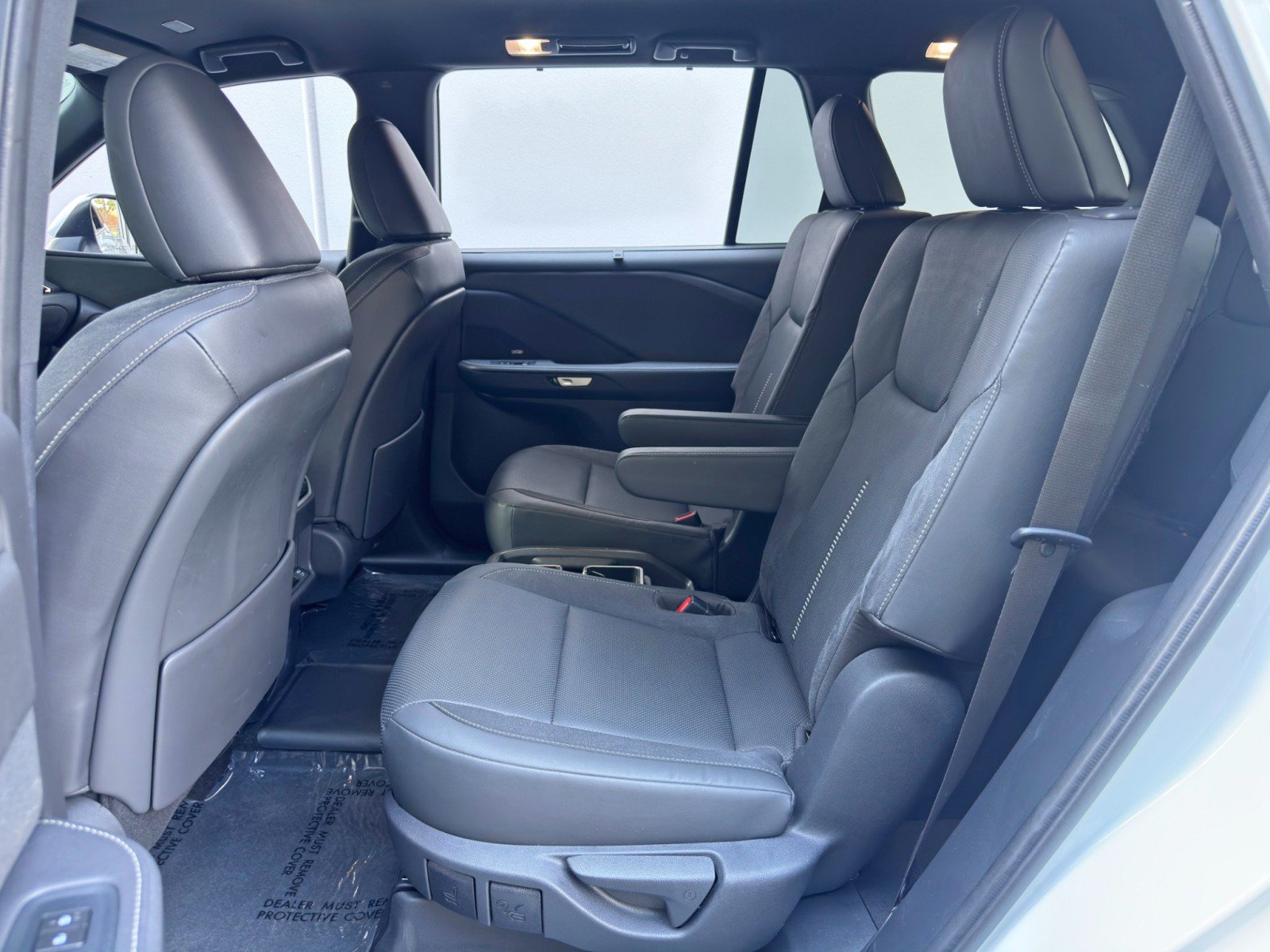 Used 2025 Lexus TX 550h AWD Plug-In Hybrid w/ Technology Package image 40