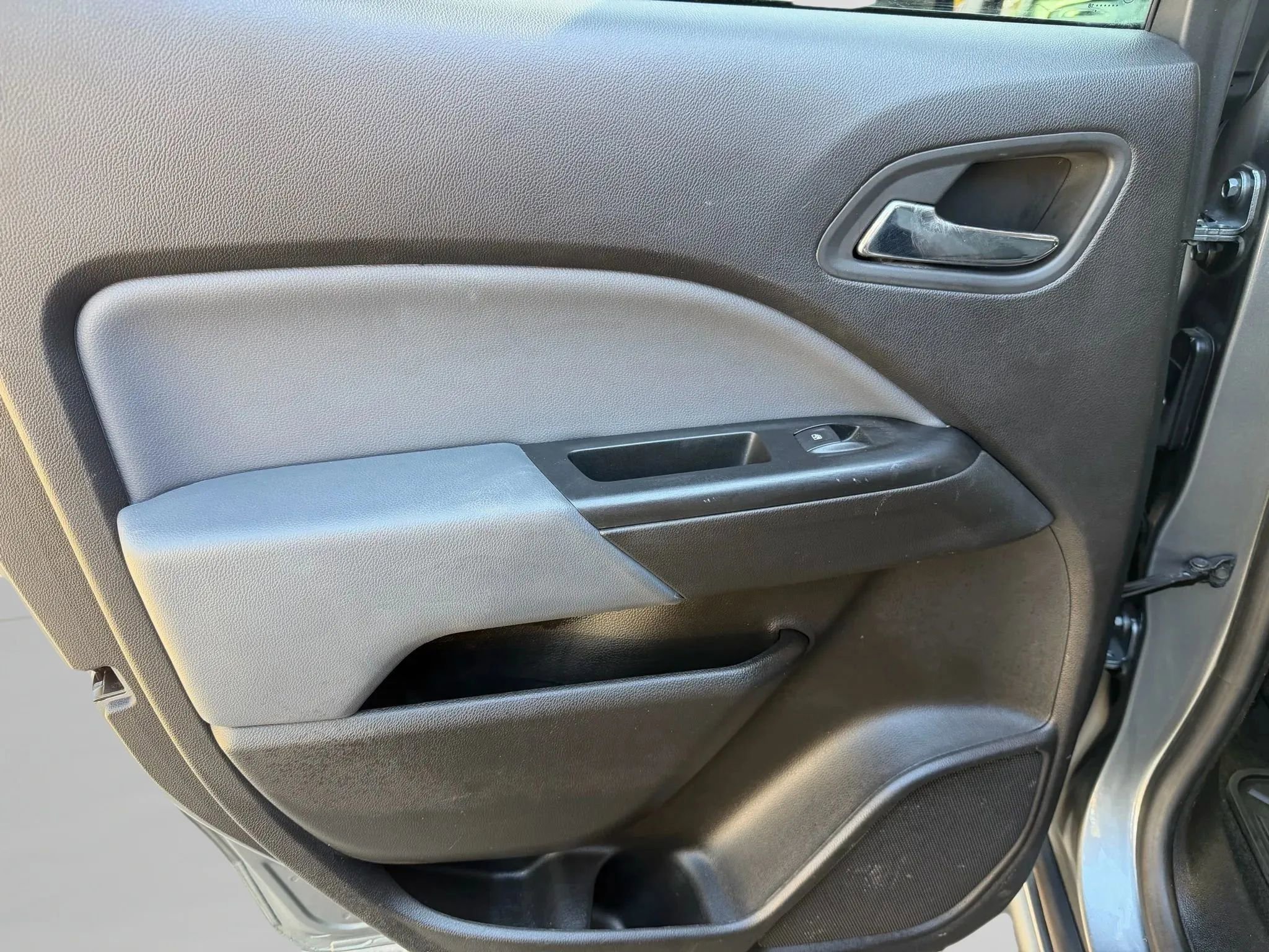 Used 2018 Chevrolet Colorado Z71 image 17