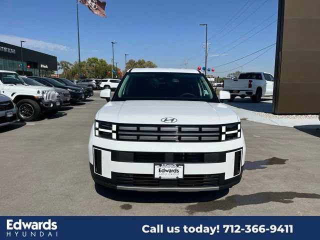 New 2025 Hyundai Santa Fe SE image 2