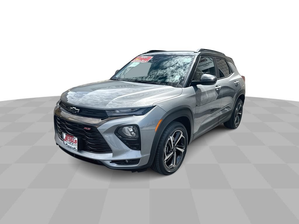 Used 2023 Chevrolet TrailBlazer RS w/ Convenience Package FWD image 1