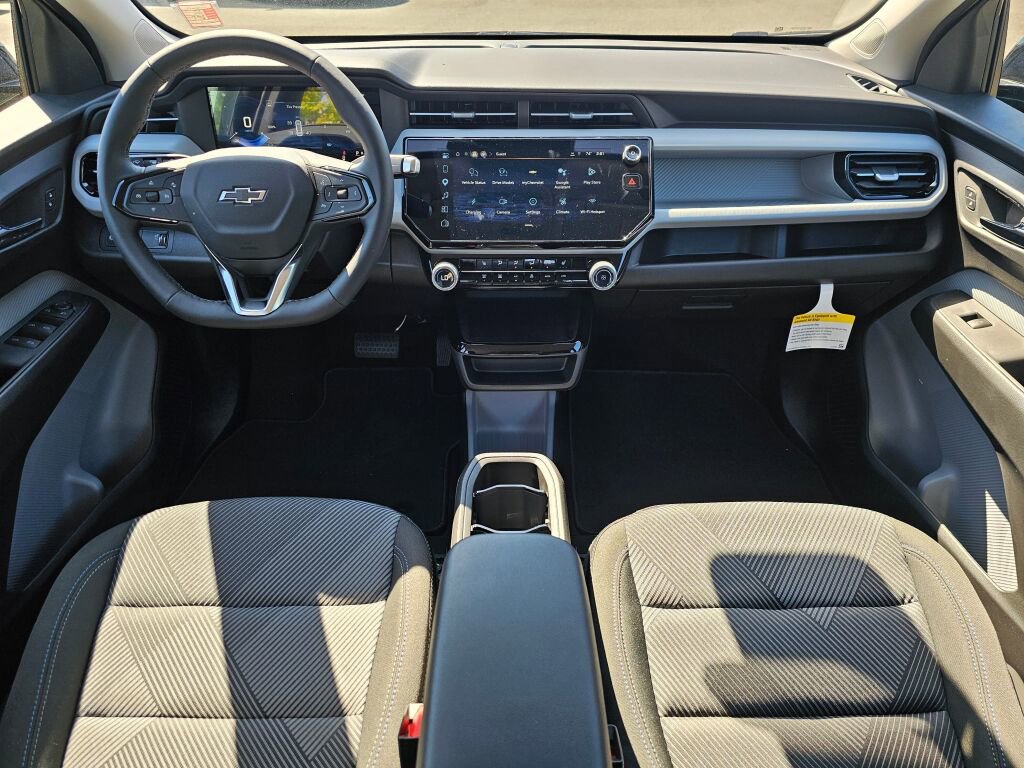 New 2027 Chevrolet Bolt LT w/ Comfort Package FWD image 9