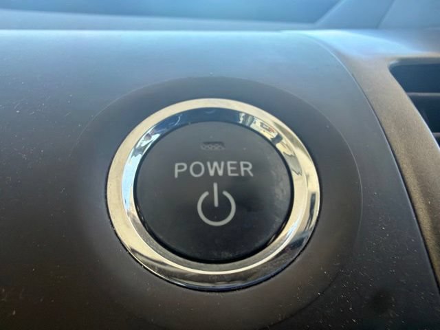 Used 2005 Toyota Prius w/ Pkg 4 FWD image 41