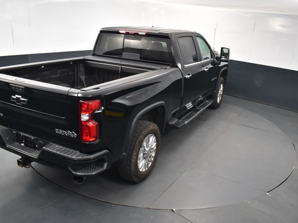 Used 2023 Chevrolet Silverado 3500 High Country w/ Technology Package AWD/4WD image 25