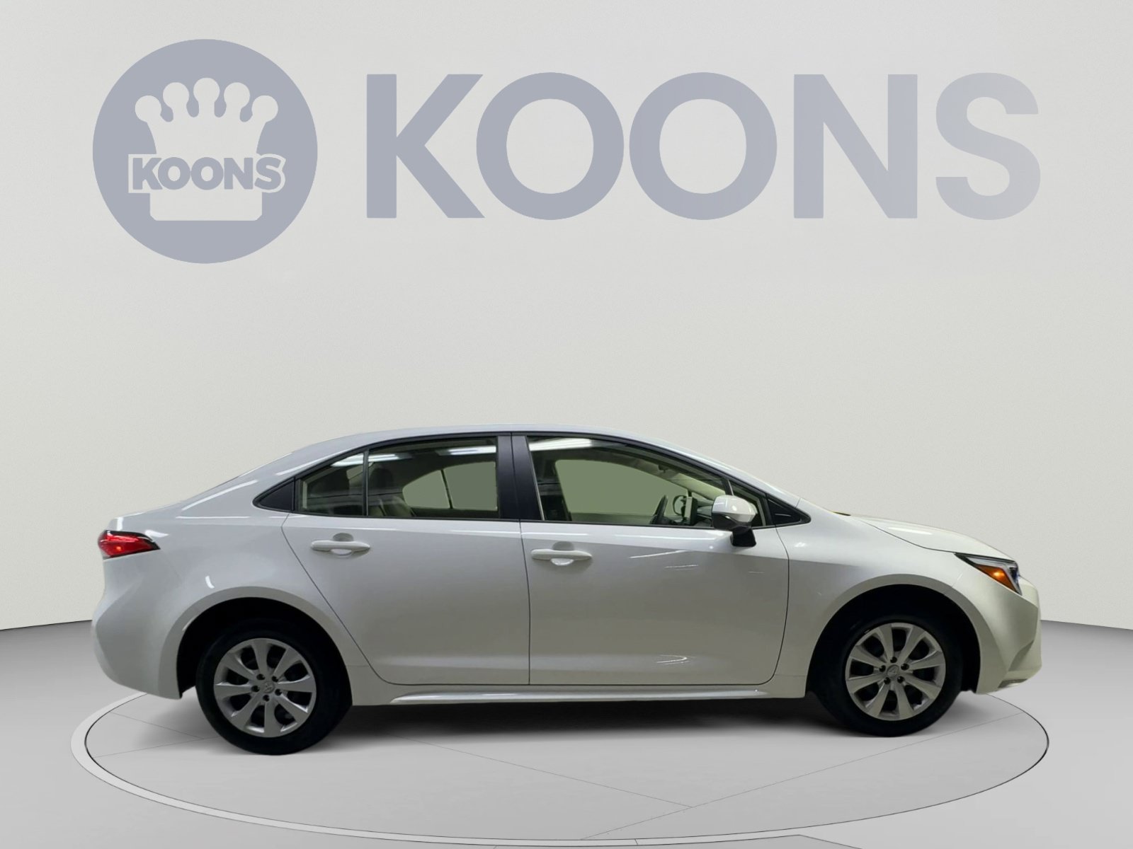 Used 2026 Toyota Corolla LE FWD image 12