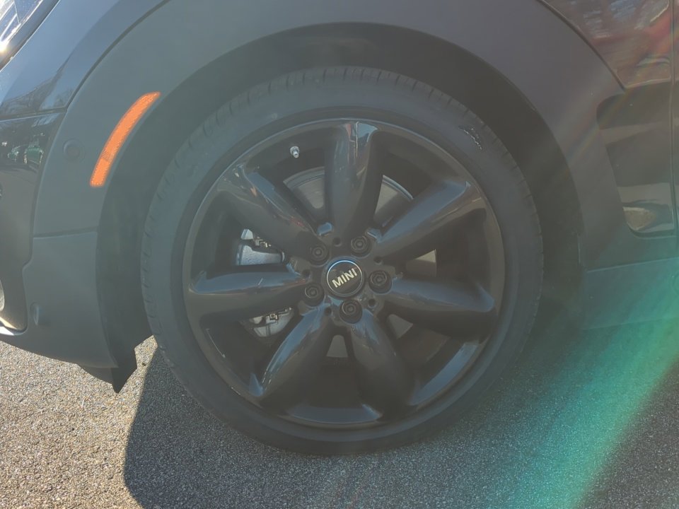 Used 2022 MINI Cooper Clubman S image 27