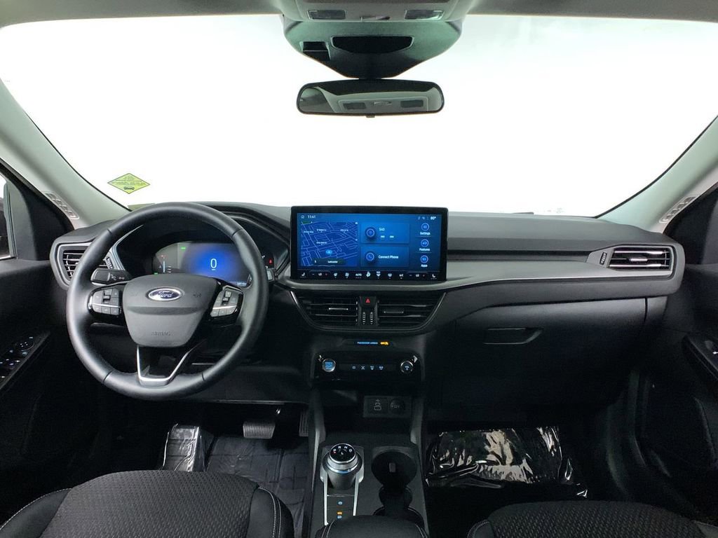 Used 2024 Ford Escape SE FWD image 18