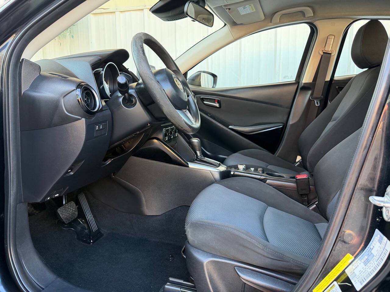Used 2016 Scion iA FWD image 12