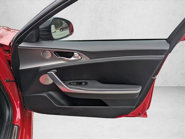 Used 2019 Kia Stinger GT2 image 27