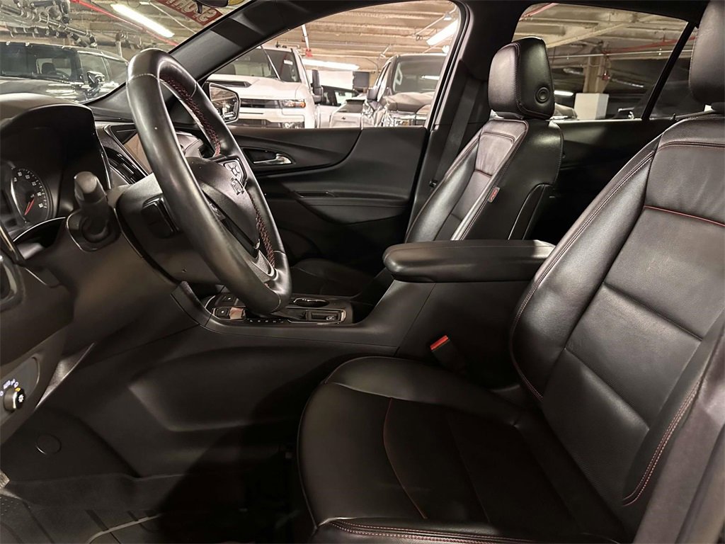 Used 2023 Chevrolet Equinox RS w/ RS Leather Package image 16