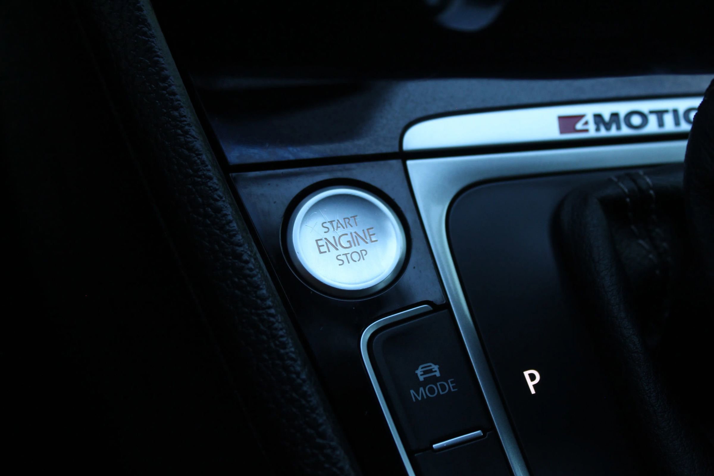 Used 2016 Volkswagen Golf 4-Door image 30