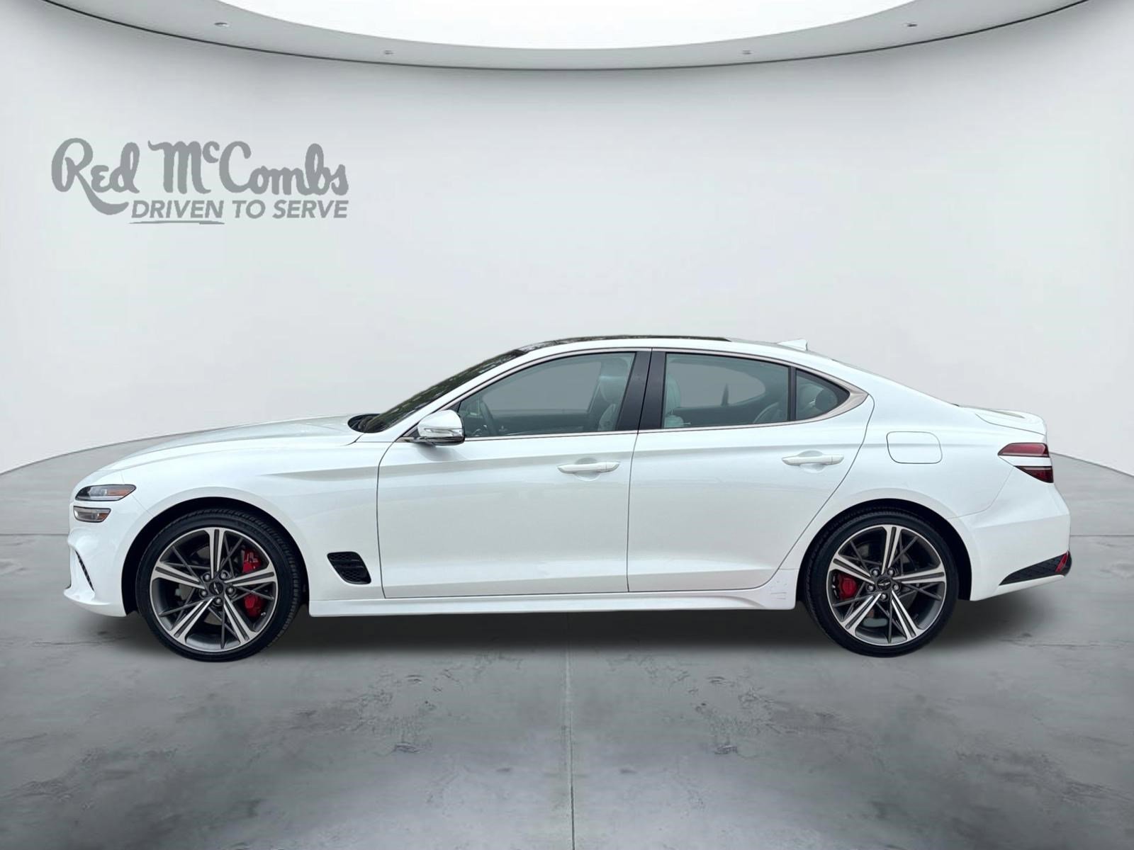 Used 2025 Genesis G70 3.3T Advanced image 2
