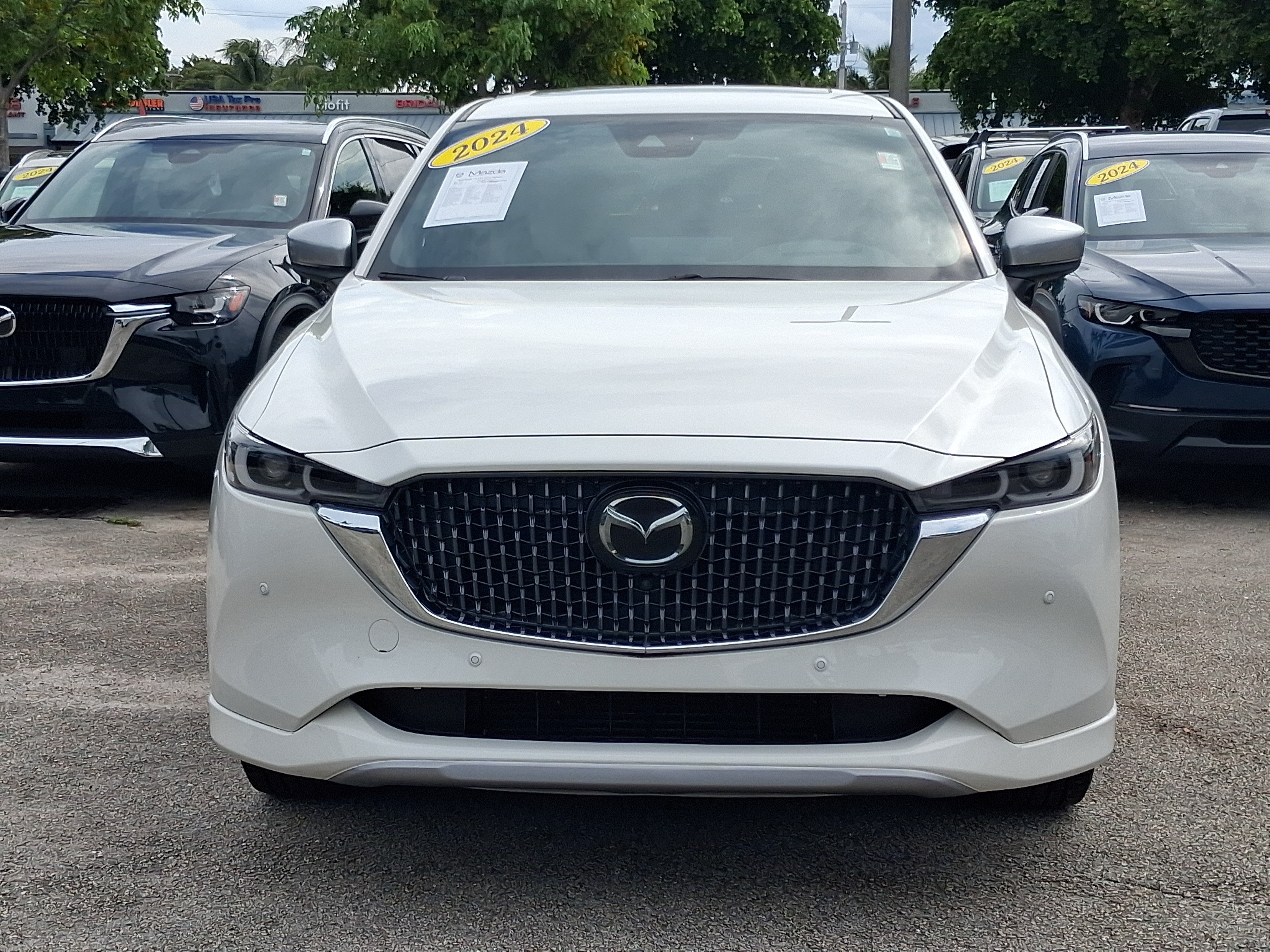 Certified 2024 MAZDA CX-5 Signature AWD/4WD image 2