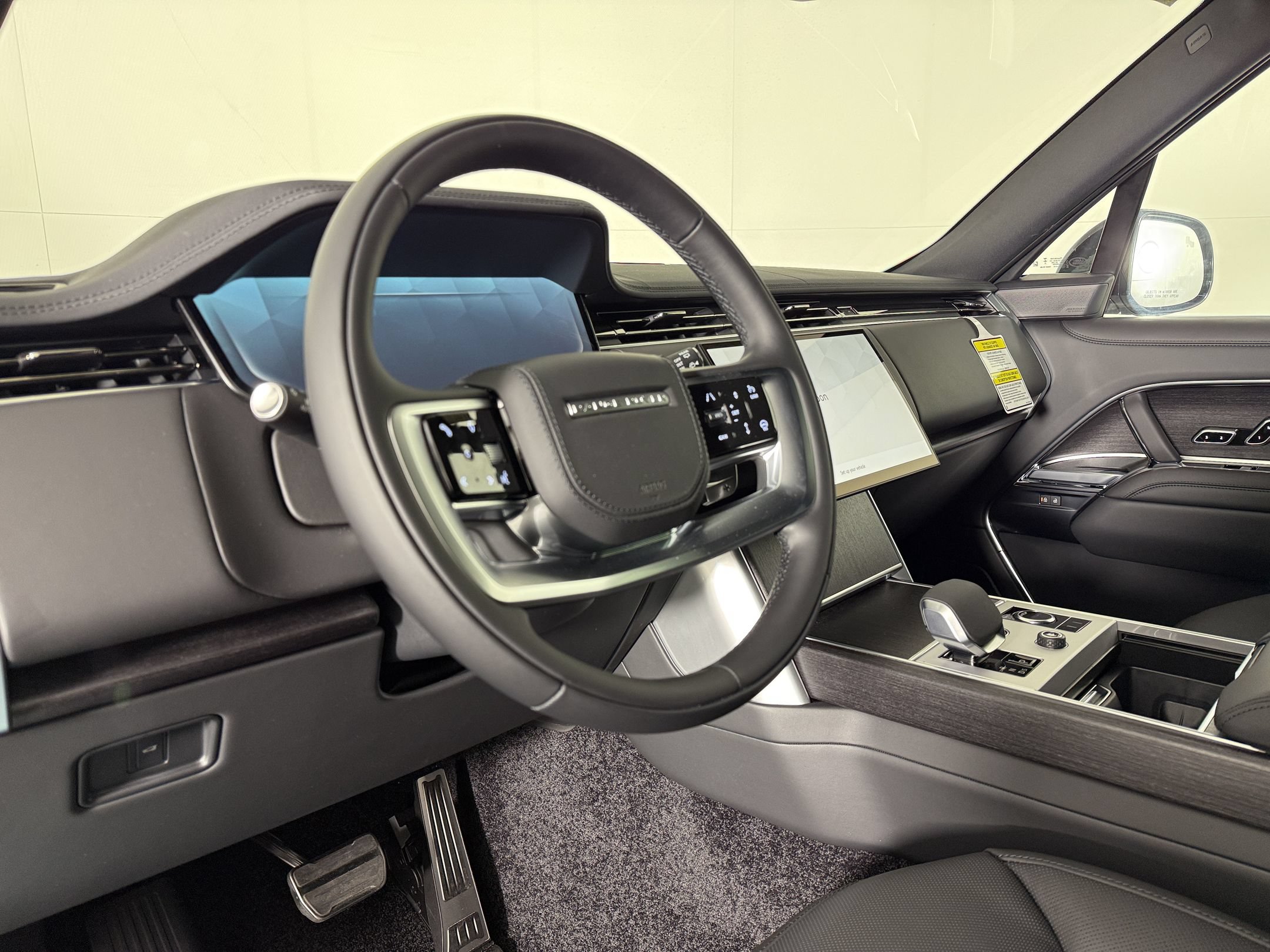 New 2027 Land Rover Range Rover SE AWD/4WD image 4