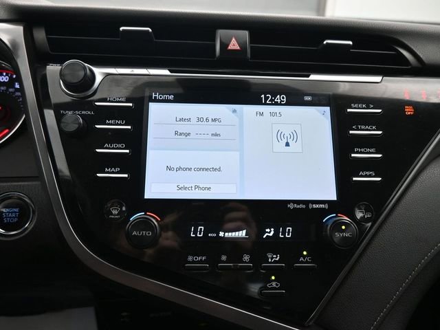 Used 2019 Toyota Camry XSE FWD image 16