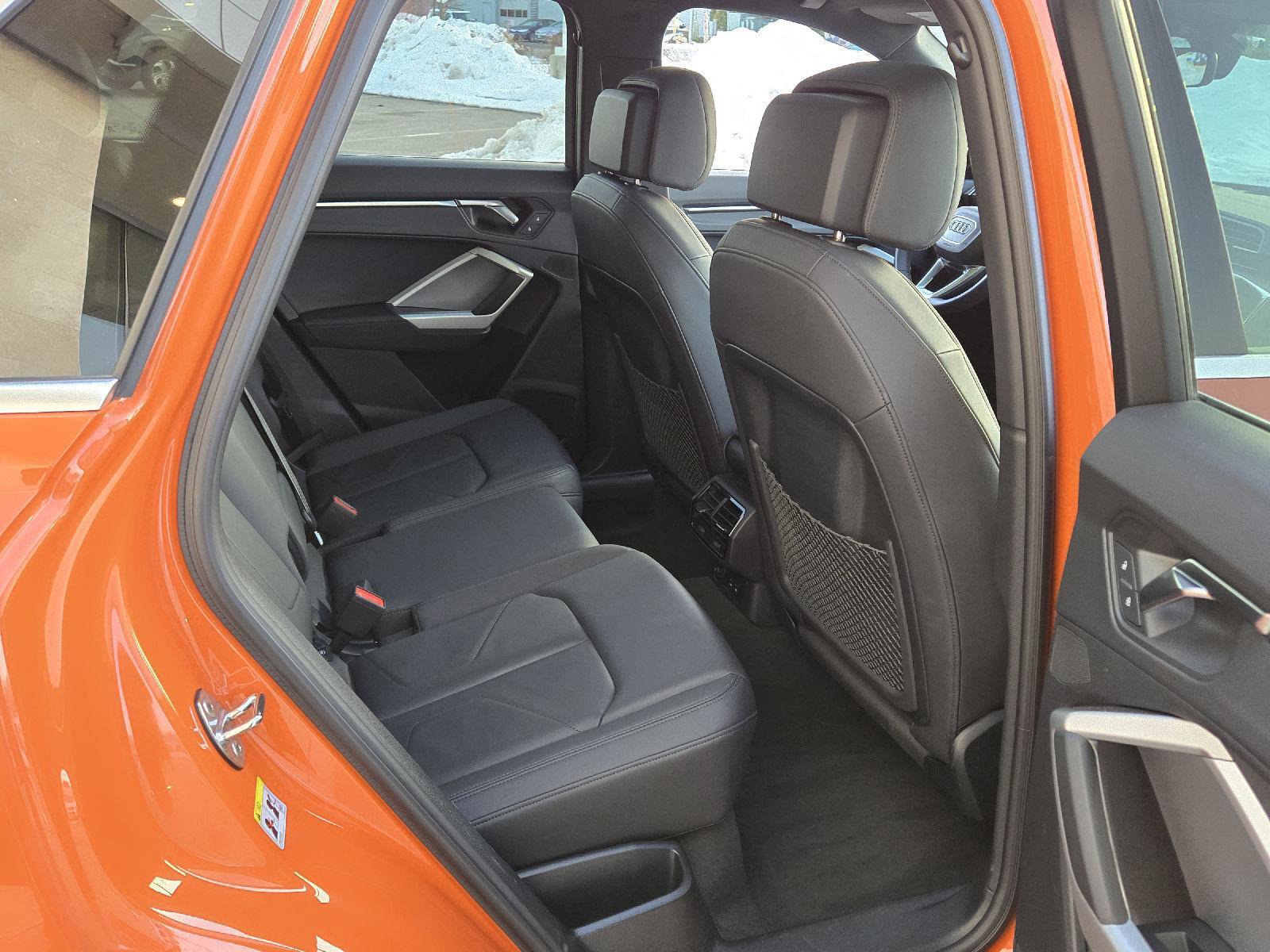 Used 2025 Audi Q3 2.0T Premium image 18