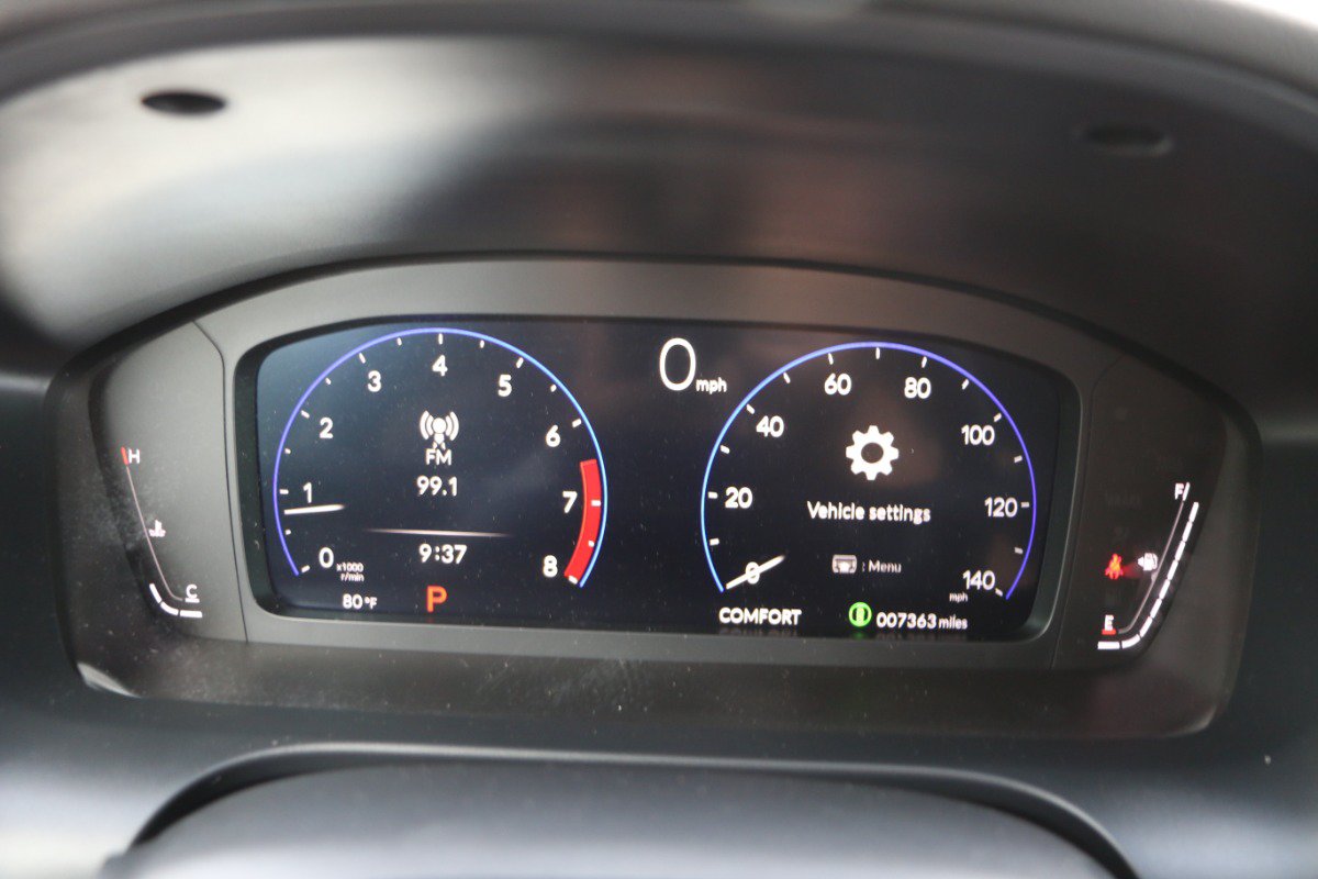 Used 2025 Acura ADX FWD image 32