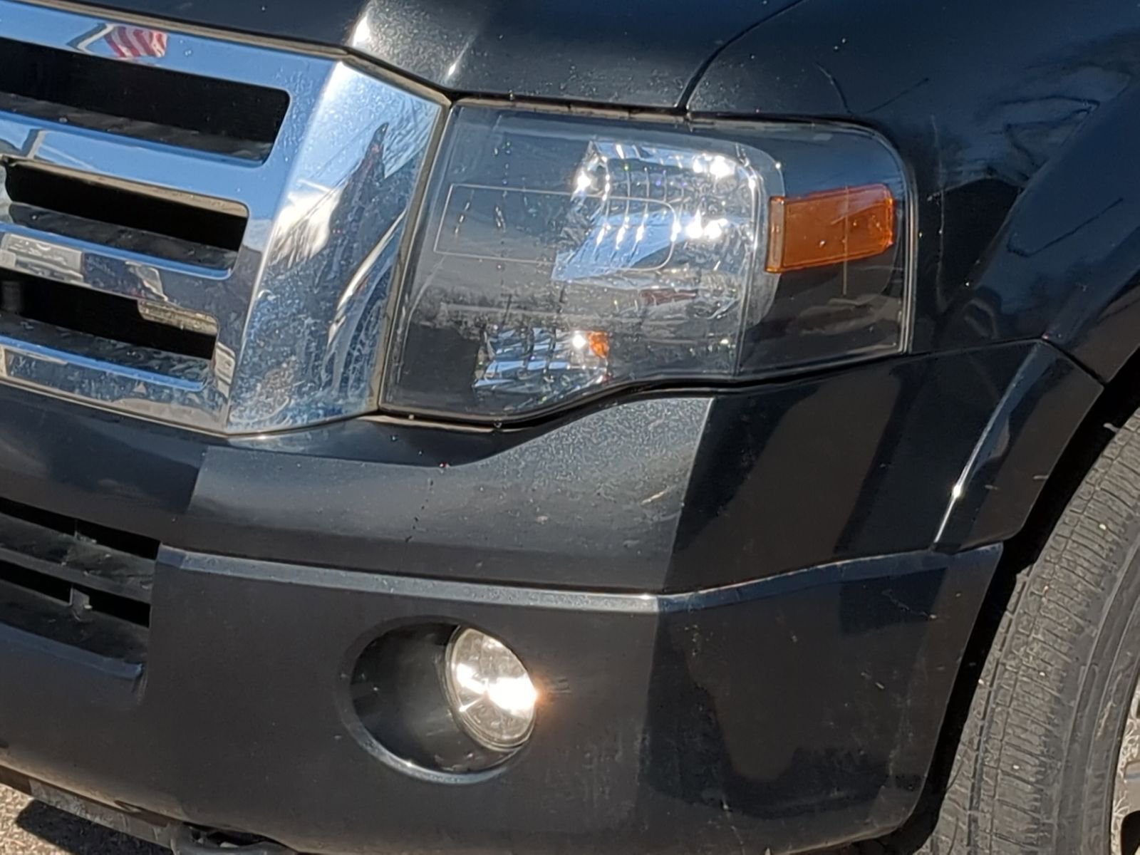 Used 2011 Ford Expedition Limited image 15