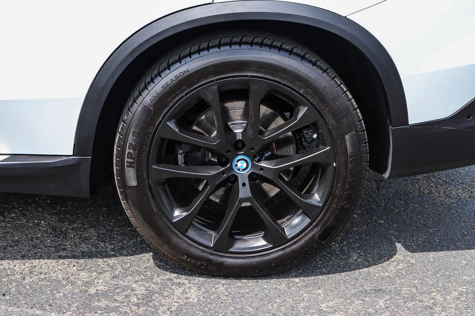 Used 2023 BMW X5 xDrive45e AWD/4WD image 11