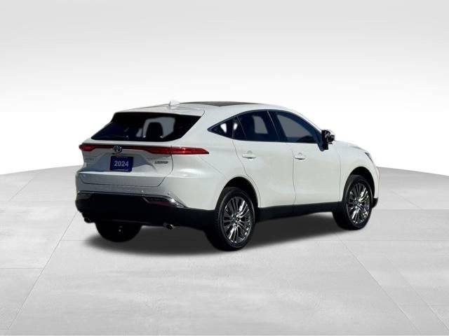 Used 2024 Toyota Venza Limited image 4