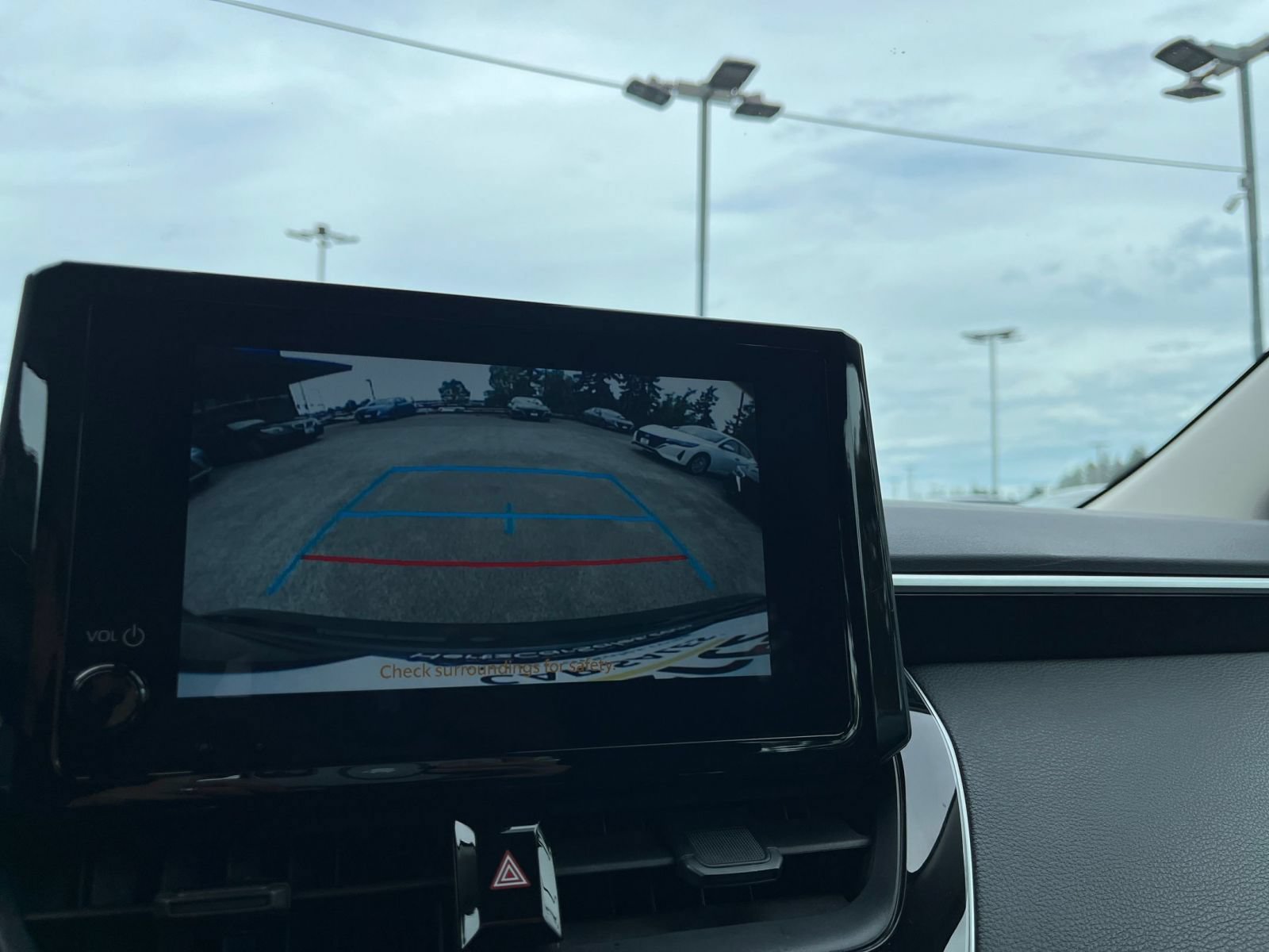 Used 2025 Toyota Corolla LE FWD image 24