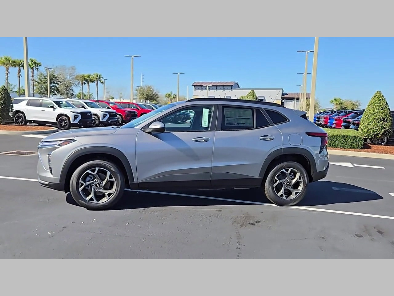 New 2026 Chevrolet Trax LT w/ Driver Confidence Package FWD image 16