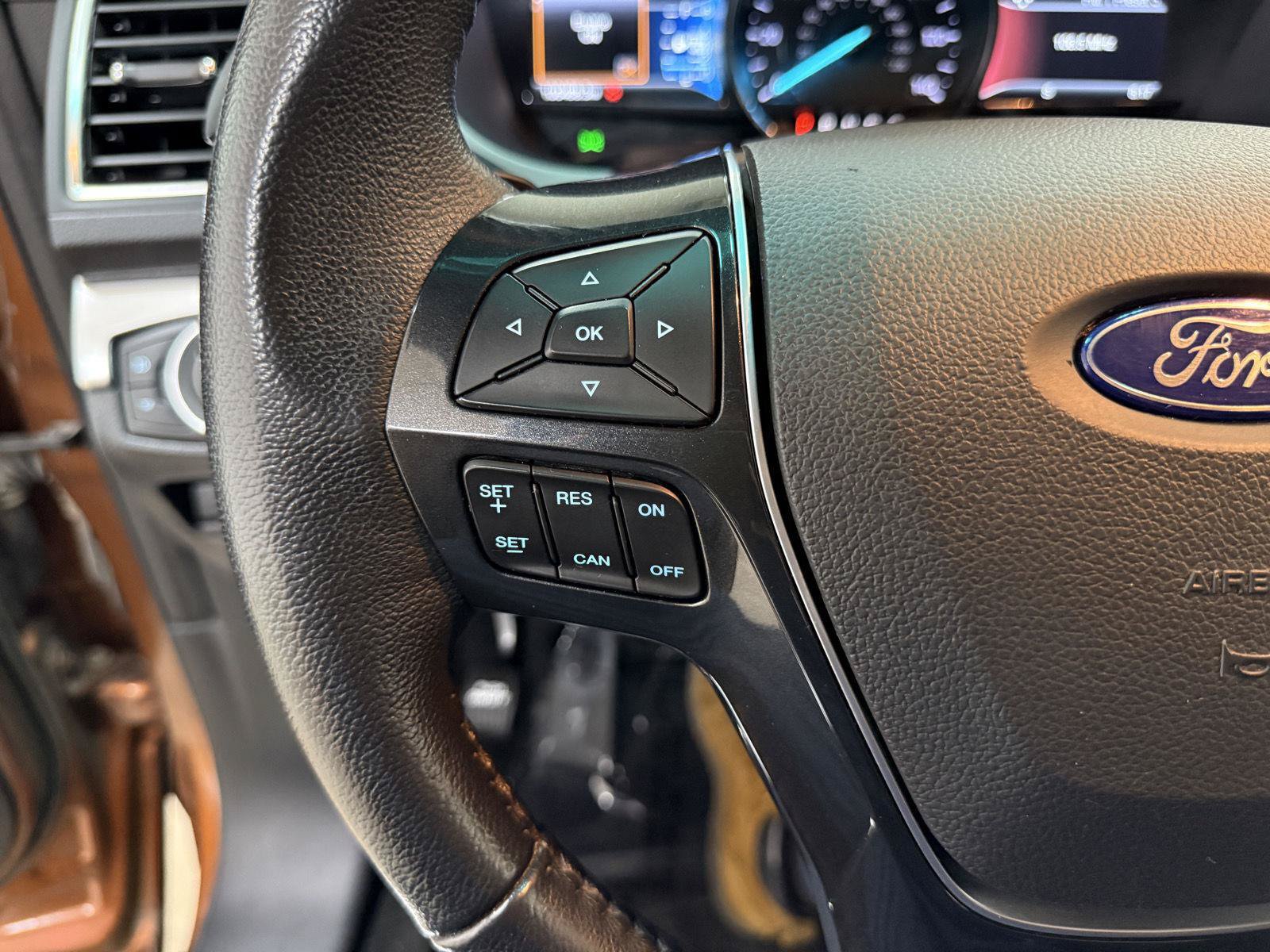Used 2017 Ford Explorer Limited AWD/4WD image 13