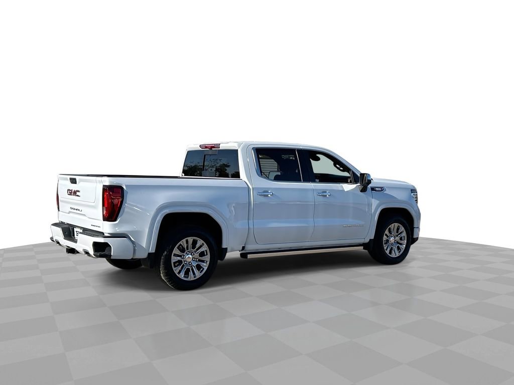 Used 2026 GMC Sierra 1500 Denali w/ Technology Package AWD/4WD image 8