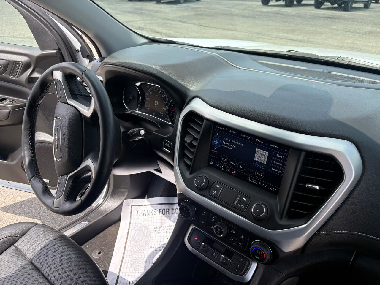 Used 2023 GMC Acadia SLT w/ Technology Package image 38