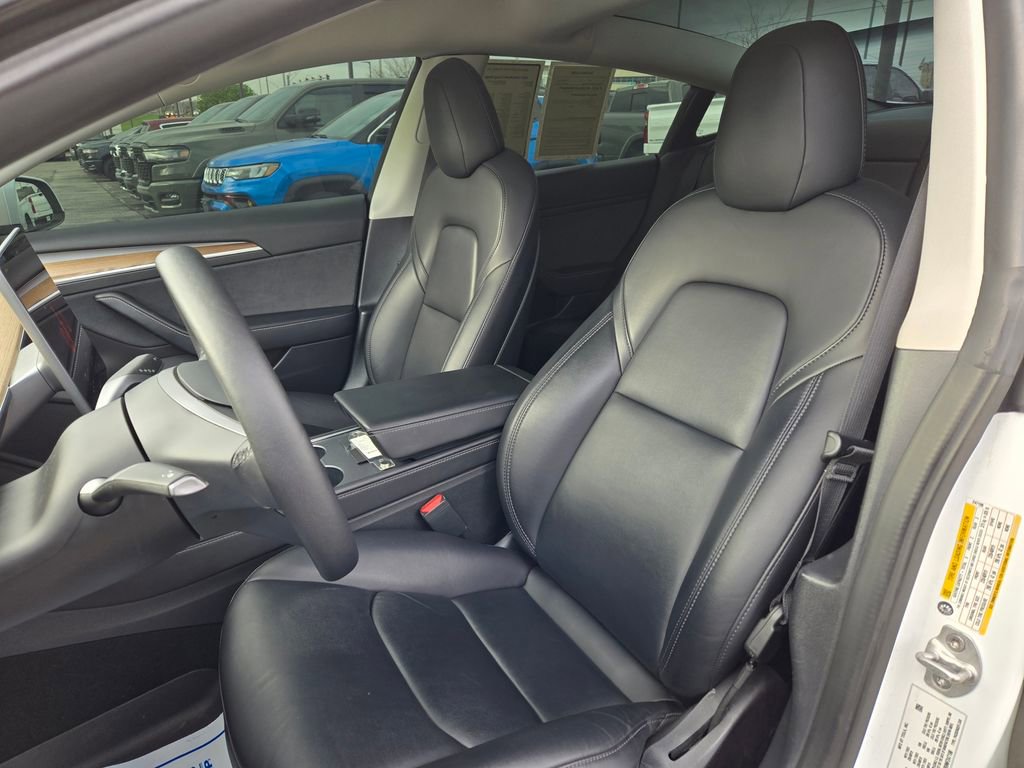 Used 2022 Tesla Model 3 Long Range AWD/4WD image 14