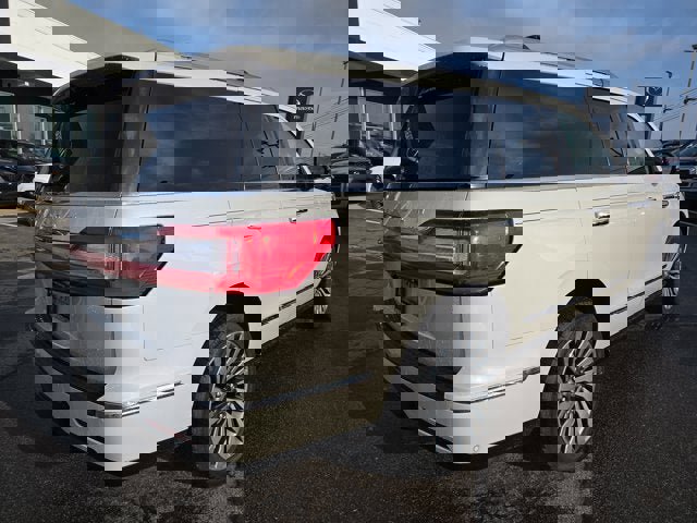 Used 2019 Lincoln Navigator Reserve w/ Cargo Package image 5