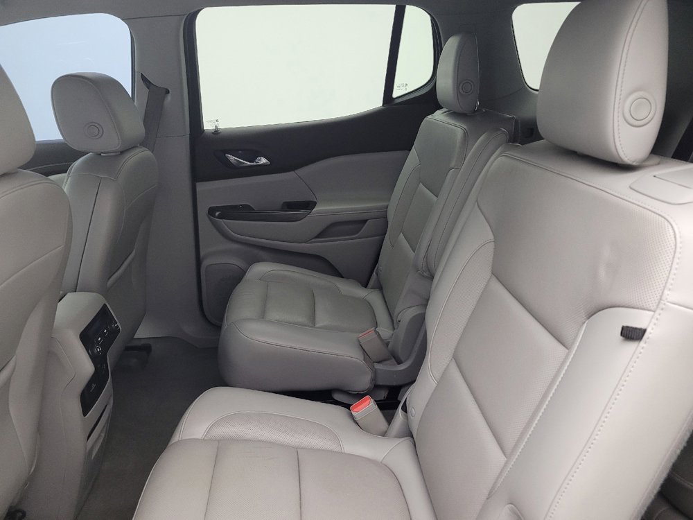 Used 2019 GMC Acadia SLT FWD image 18