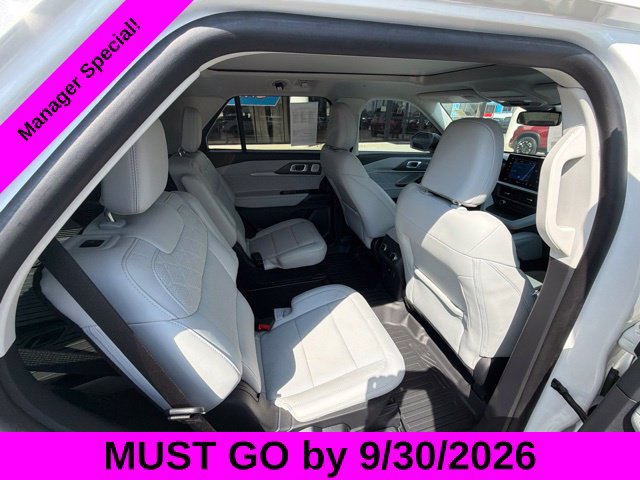 Used 2025 Ford Explorer Platinum w/ LUX Leather Package AWD/4WD image 28