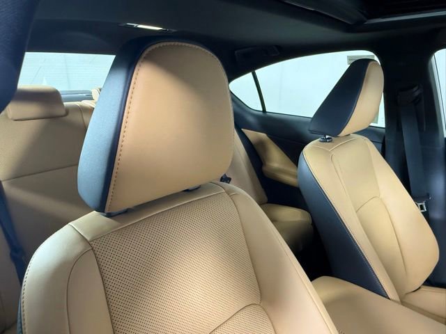 New 2026 Lexus IS 350 F Sport RWD image 32