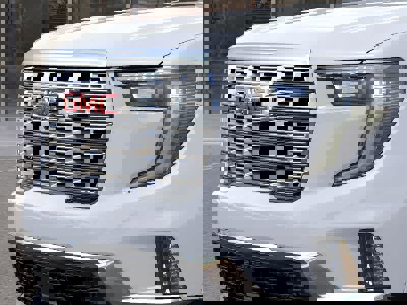 New 2026 GMC Acadia Denali w/ LPO, Floor Liner Package image 13