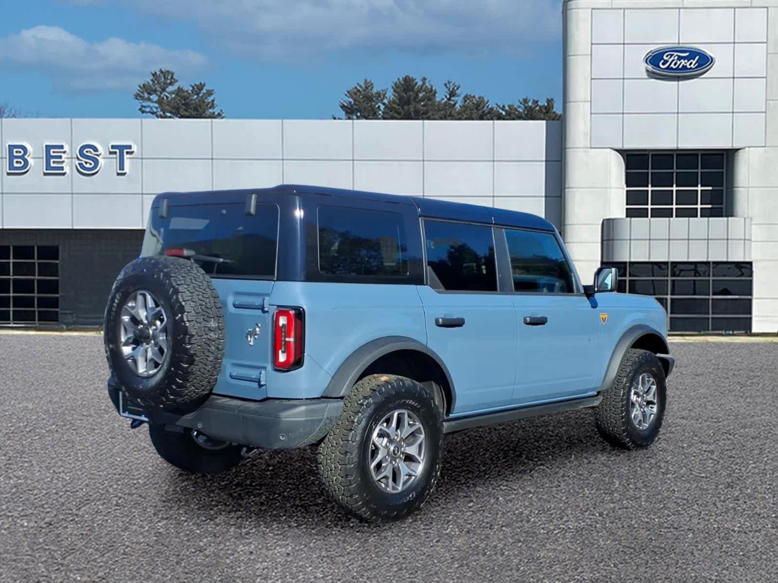 Used 2025 Ford Bronco Badlands AWD/4WD image 7
