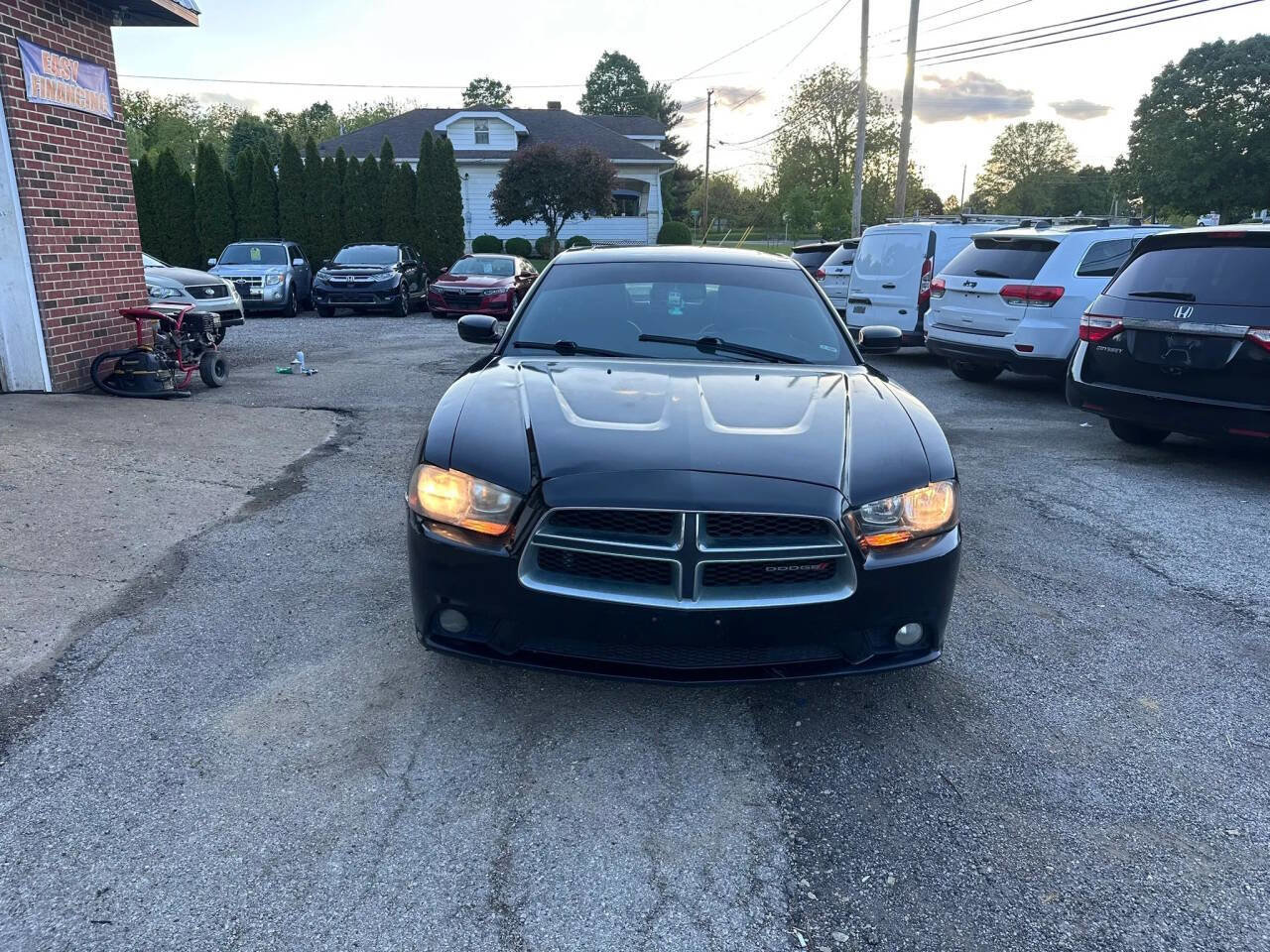 Used 2013 Dodge Charger SXT Plus RWD image 2